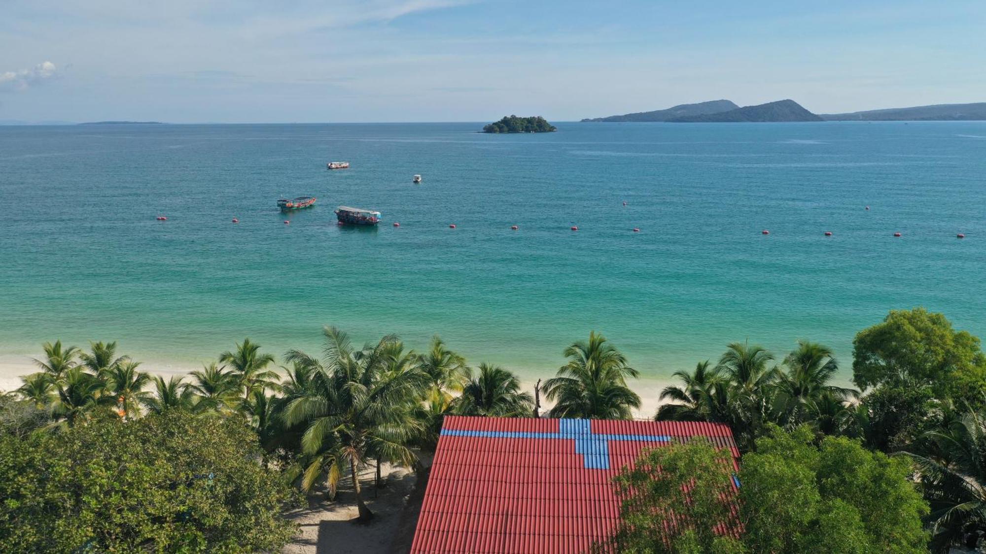 Rafikis Hostel Pulau Koh Rong Bagian luar foto